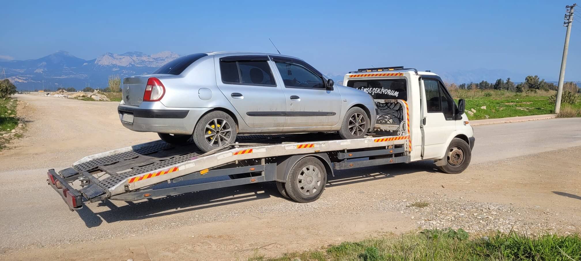 Gürsu Hurma Bölgesi Acil Oto Çekici ve Yol Yardım
